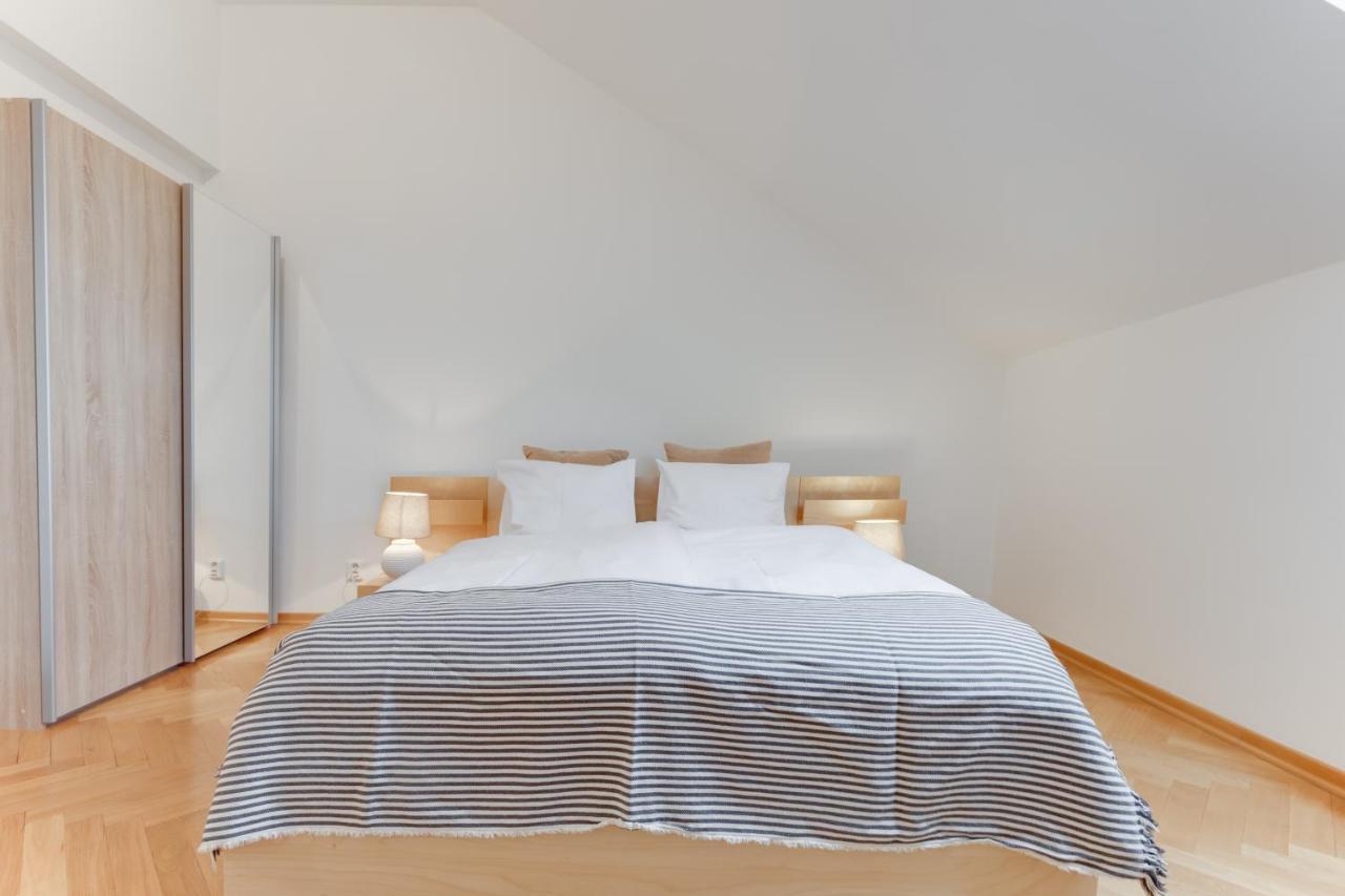 Jt'S Apartments Bilkova Str. Prag Dış mekan fotoğraf