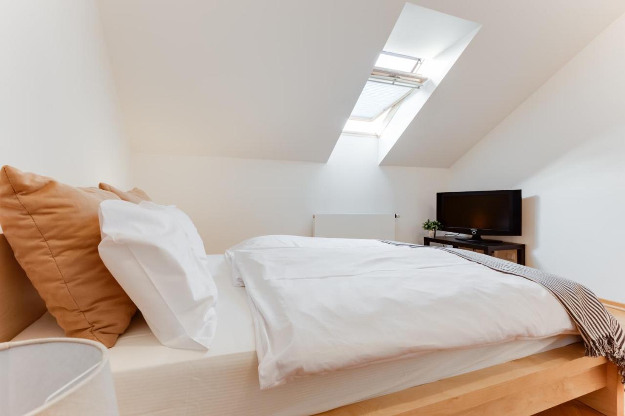 Jt'S Apartments Bilkova Str. Prag Dış mekan fotoğraf
