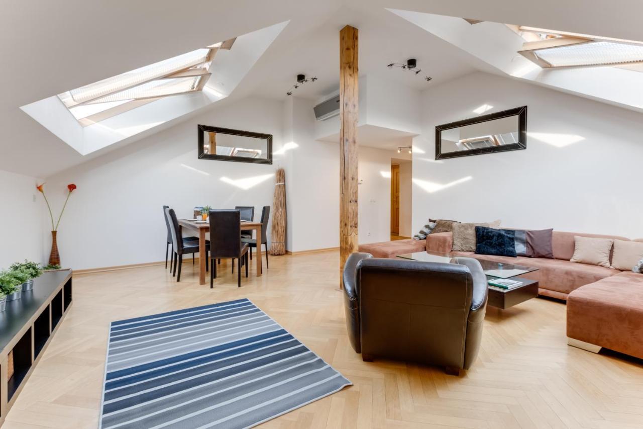 Jt'S Apartments Bilkova Str. Prag Dış mekan fotoğraf