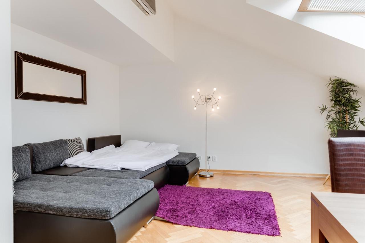 Jt'S Apartments Bilkova Str. Prag Dış mekan fotoğraf
