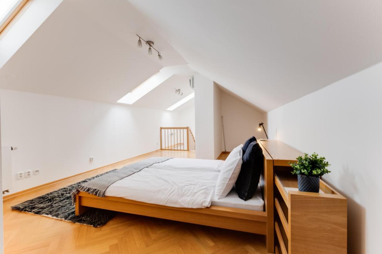 Jt'S Apartments Bilkova Str. Prag Dış mekan fotoğraf